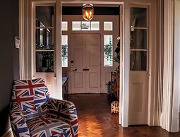 St Anne's Manor