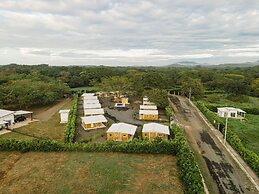 Tiny Homes Tamarindo