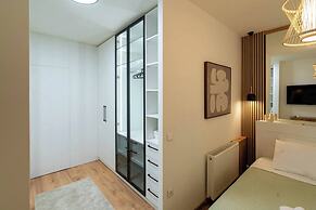 Bright Athens Getaway