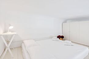 Guesthost - Piazza San Marco Studio Flat