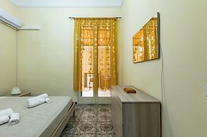 Guesthost - Teatro Massimo Roomy Flat With Covered Terrace