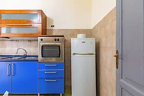 Guesthost - Teatro Massimo Roomy Flat With Covered Terrace