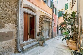 Guesthost - La Cantina Dei Nonni - Riomaggiore Functional Flat
