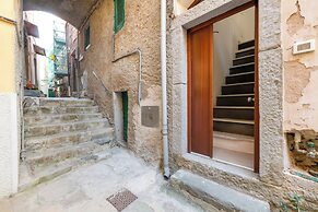 Guesthost - La Cantina Dei Nonni - Riomaggiore Functional Flat