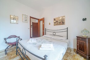 Guesthost - New! Rapallo Bellavista Vintage Flat X4