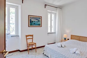 Guesthost - Riomaggiore Panoramic Apartment With Terrace! X6