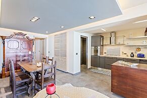 Guesthost - Penelope Seaview Apartment