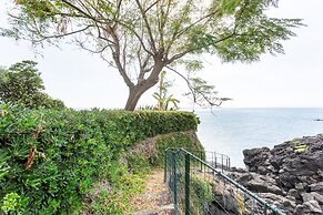 Guesthost - Penelope Seaview Apartment