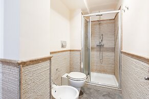 Guesthost - Penelope Seaview Apartment