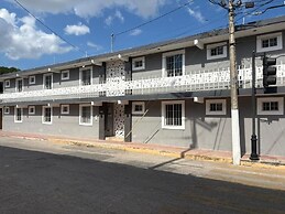 Monet Hotel Motul