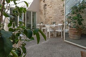 Villa Le Contrade - Historic Village Retreat