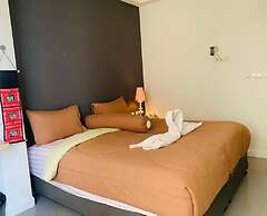 Arch Club Patong