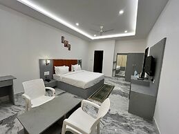Amber Villa