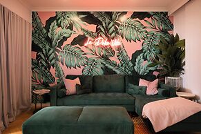 Lusso Retreats