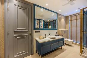 ELIVAAS Valley View 5BHK Villa With Pool