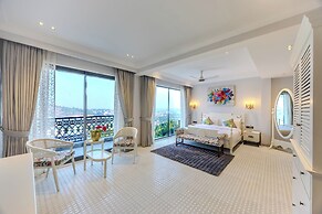 ELIVAAS Valley View 5BHK Villa With Pool