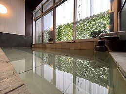 Mitsumorisou