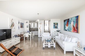 Protaras Seafront Villa Galene Del Mar