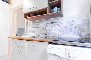 Beautiful 1BR Near Danube Praterstern