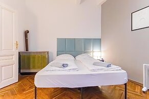 Beautiful 1BR Near Danube Praterstern