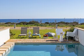 Protaras Seafront Villa Galene Del Mar