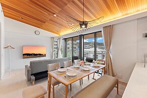 Zushi Beach Terrace