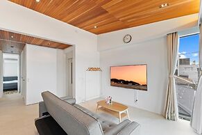 Zushi Beach Terrace