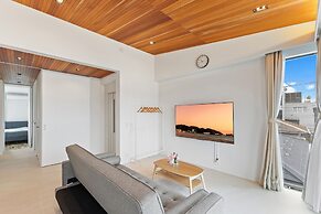 Zushi Beach Terrace