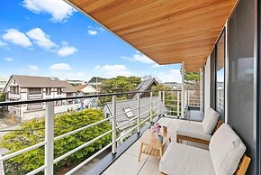 Zushi Beach Terrace