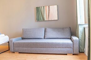 Cozy Apartment with Prater Access