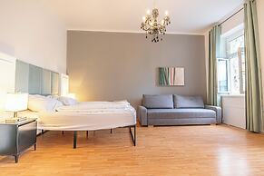 Cozy Apartment with Prater Access
