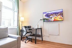 Stylish 1BR Apt Danube Near Prater Park