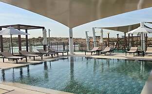 Maison Privee - Relaxed Yas living with Resort-Style Facilities