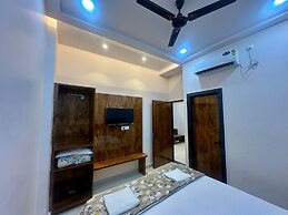 Radhe Krishna Homestay