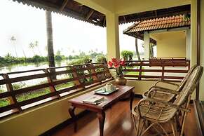 Manor Backwater Resort