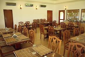 Manor Backwater Resort