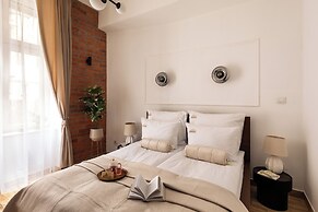 L23 Boutique by Downtown Apartments