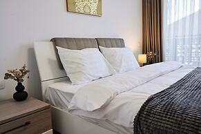 Central Monarh Tower Accomodation