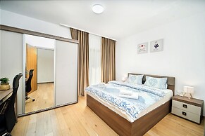 Central Monarh Tower Accomodation