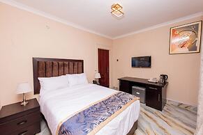 Lavish Suites