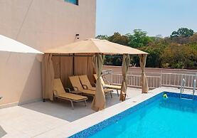 Lavish Suites