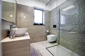 Villa With Private Pool Near Rovinj