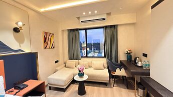 Skyearth Hotel