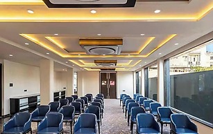 Skyearth Hotel