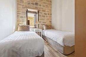 Phaistos Villas Elegant South Residence
