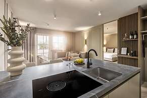 Lingers Suites & Residence