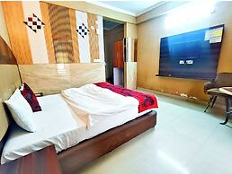Hotel Krishna Regency - near ISCKON