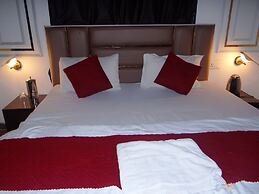 Hotel Celebration Home