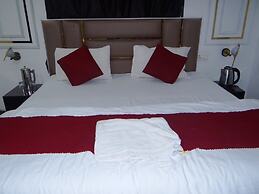 Hotel Celebration Home