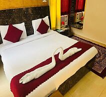 M K Hotel And Restaurant